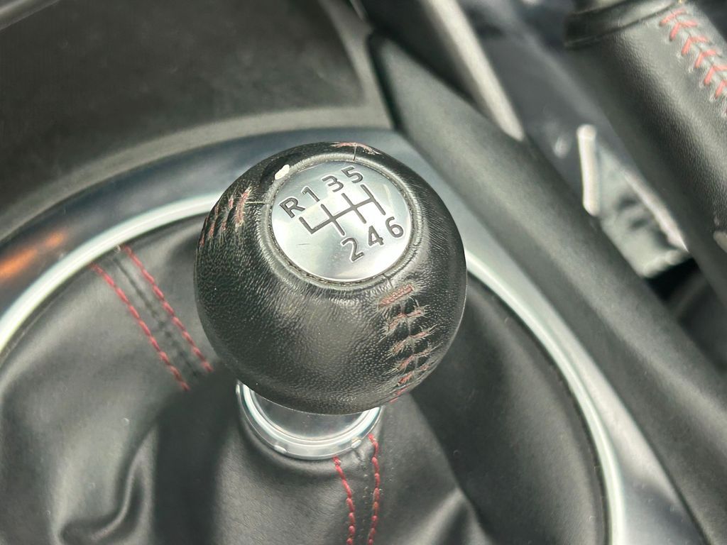 Used 2016 Ceramic Metallic Mazda Grand Touring image 26