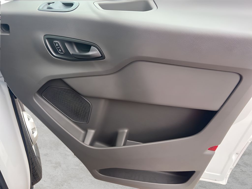 2025 Ford Transit-250