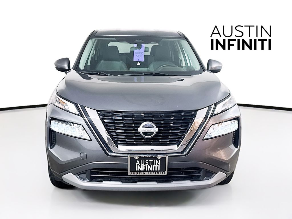 View vehicle photo 2