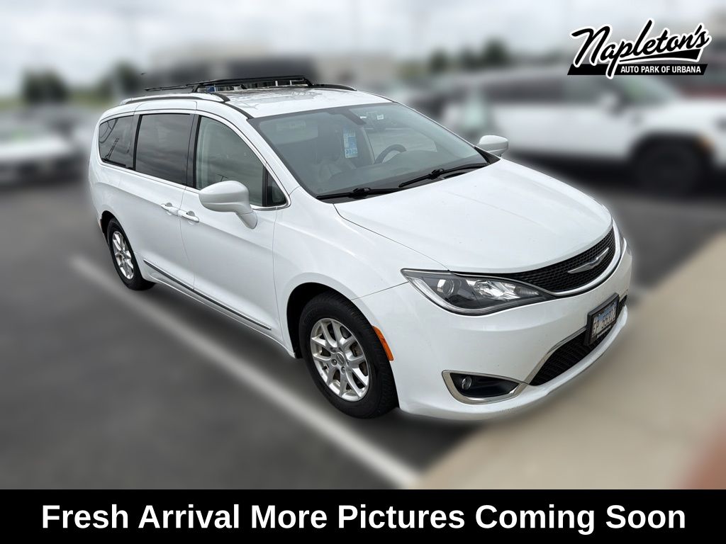2020 Chrysler Pacifica Touring L FWD