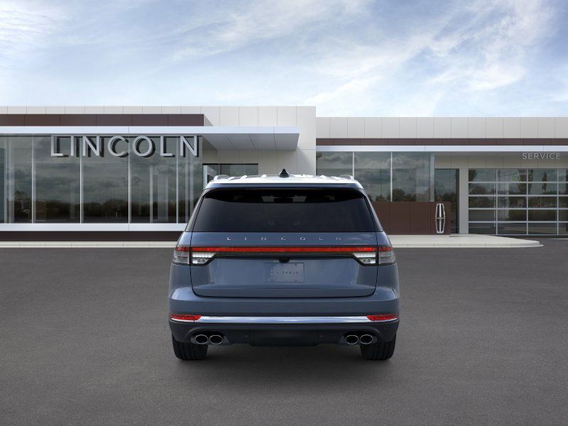 New 2026 Blue Metallic Lincoln Premiere image 5