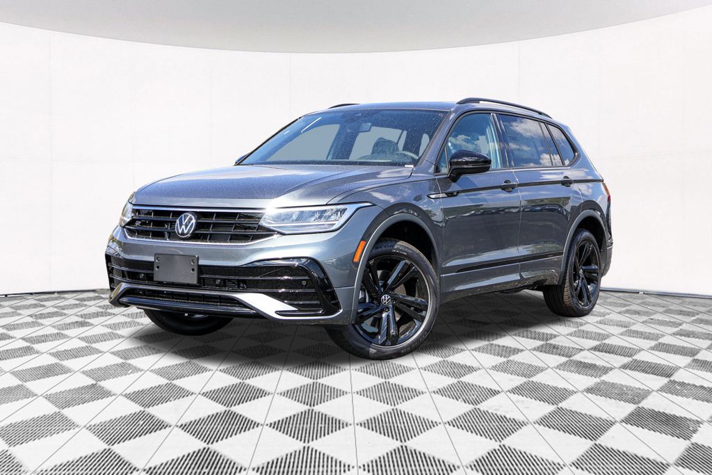 2024 Volkswagen Tiguan 2.0T SE R-Line Black 2