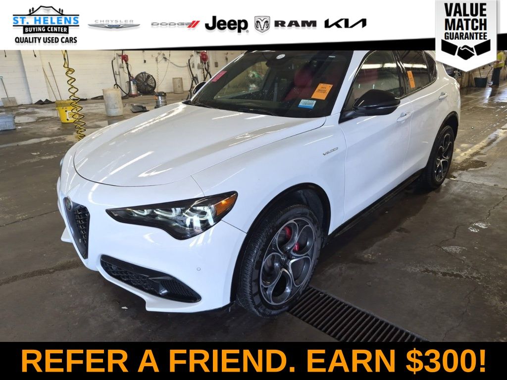 2024 Alfa Romeo Stelvio Veloce