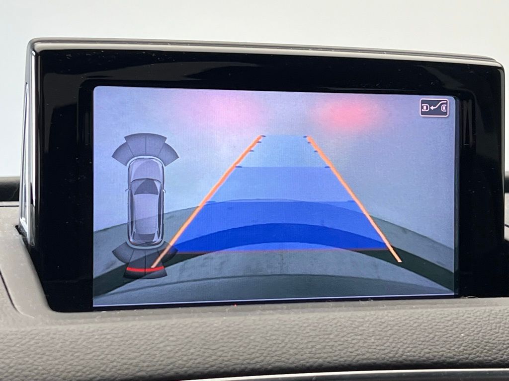 Thumbnail: 2017 Audi Q3 - 13