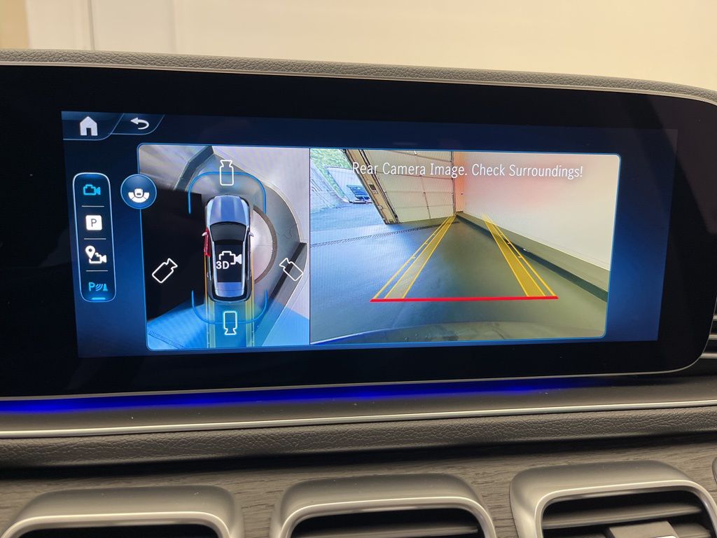 Thumbnail: 2026 Mercedes-Benz GLE - 18