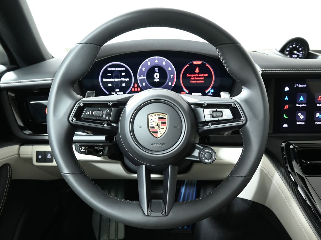 2025 Porsche Panamera  17