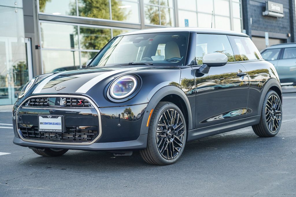 2025 MINI Cooper S  5