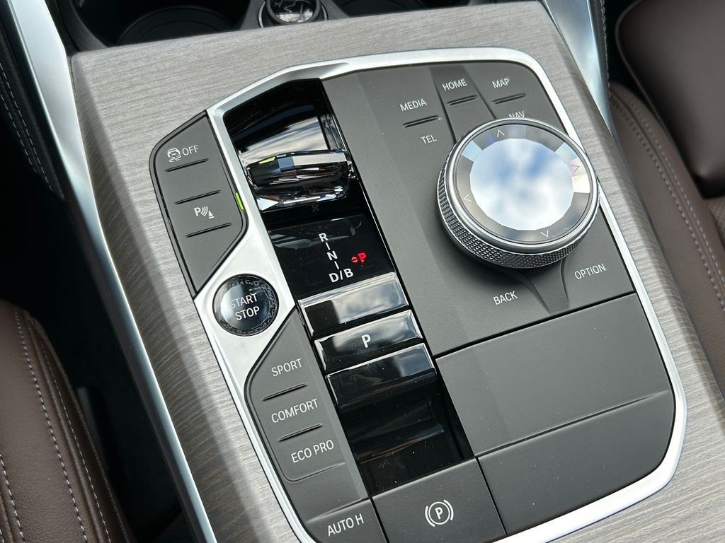 Thumbnail: 2026 BMW i4 - 28