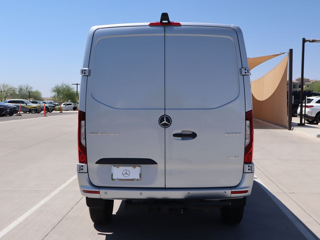 Thumbnail: 2026 Mercedes-Benz Sprinter - 6