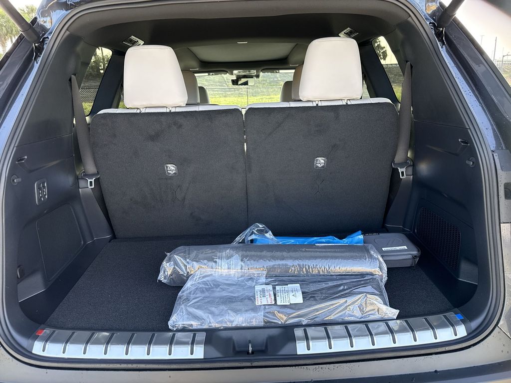 Thumbnail: 2026 Lexus TX - 13