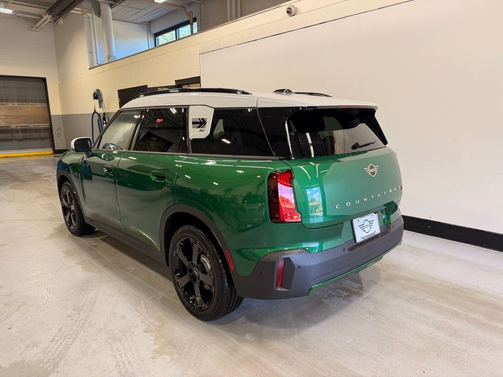 Thumbnail: 2026 MINI Cooper Countryman - 3