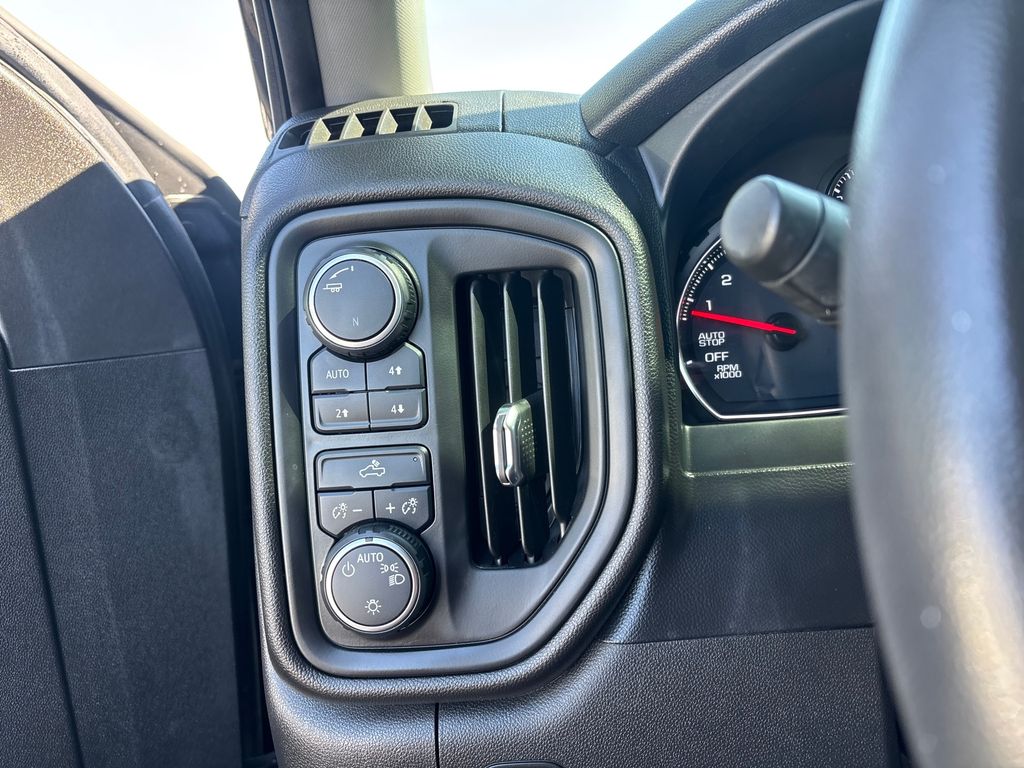 Used Car 2021 Chevrolet Silverado 1500  Custom Trail Boss For Sale Under $40,000 In Austin, Texas