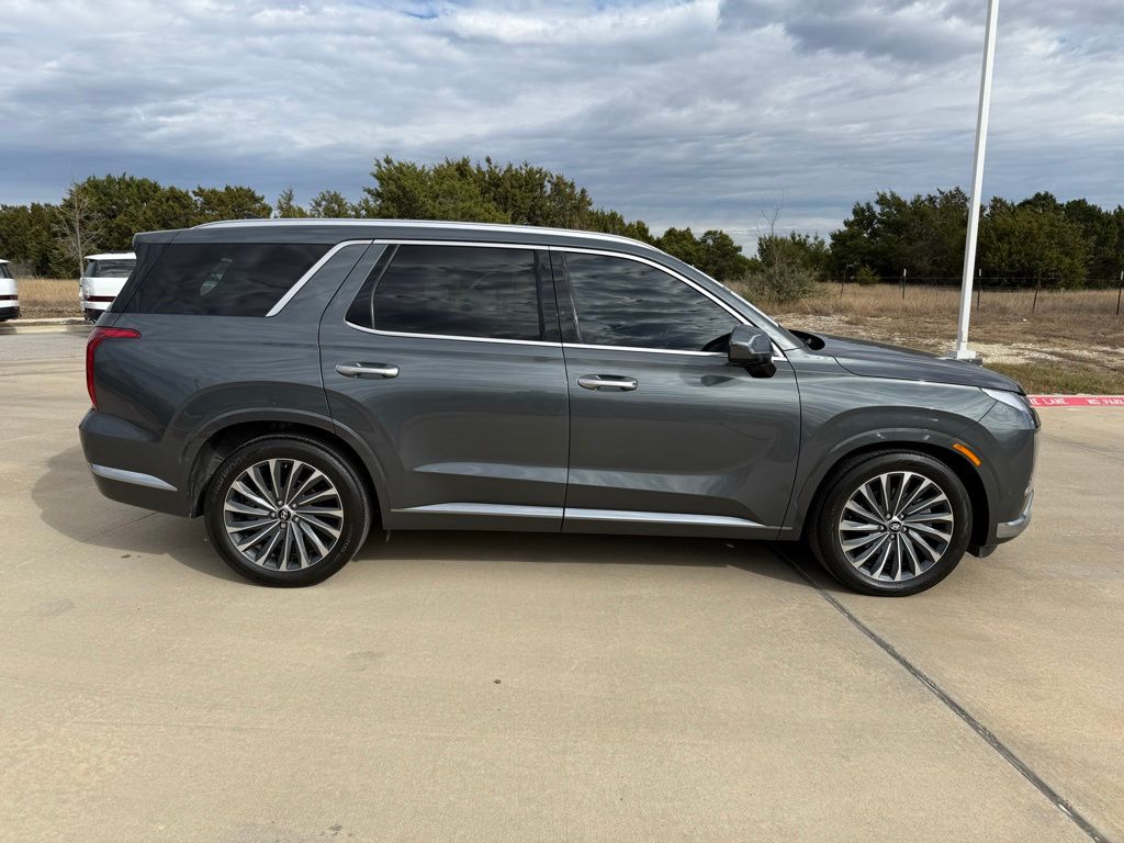 Thumbnail: 2024 Hyundai Palisade - 4