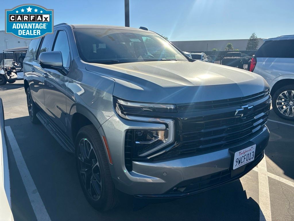 Sterling Gray Metallic 2026 Chevrolet Suburban SUV / Crossover 4X2