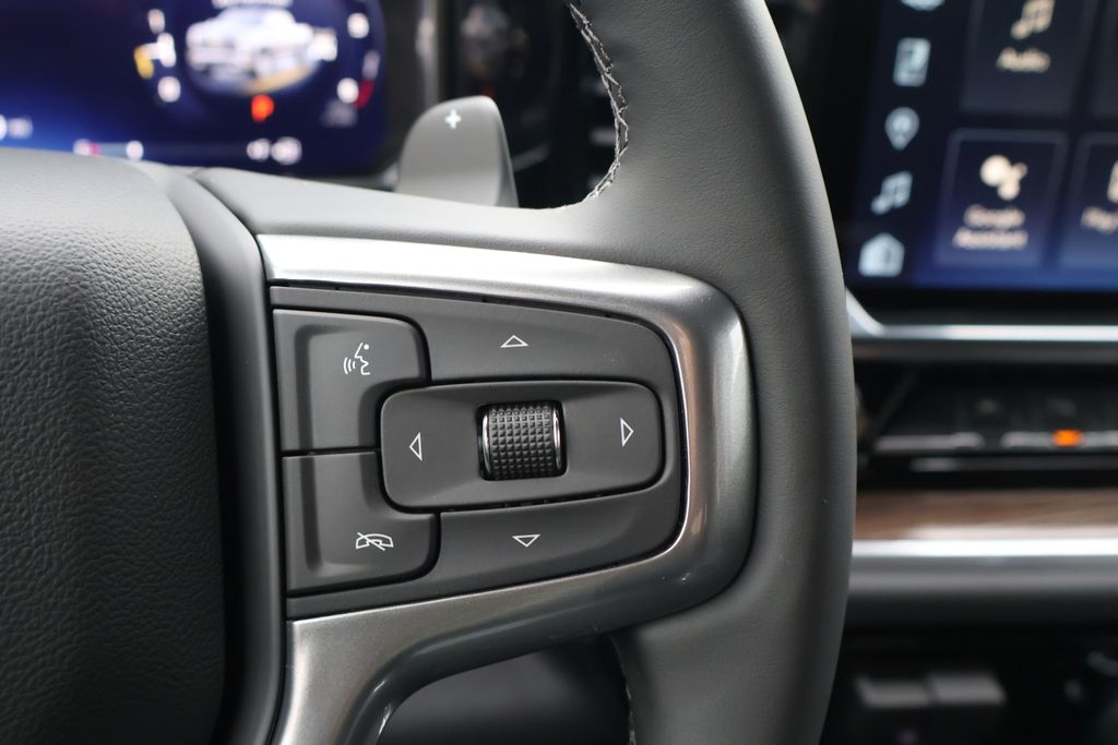 Thumbnail: 2026 Chevrolet Silverado 1500 - 22