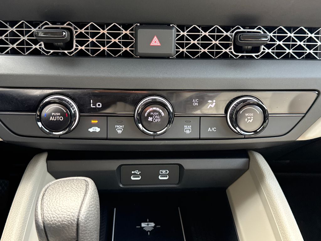 Certified Used 2026  Honda LX image 20