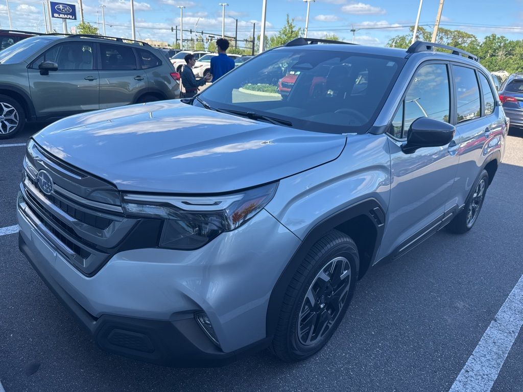 Ice Silver Metallic 2025 Subaru Forester Premium Crossover AWD SUV / Crossover All-Wheel Drive Continuously Variable Transmission