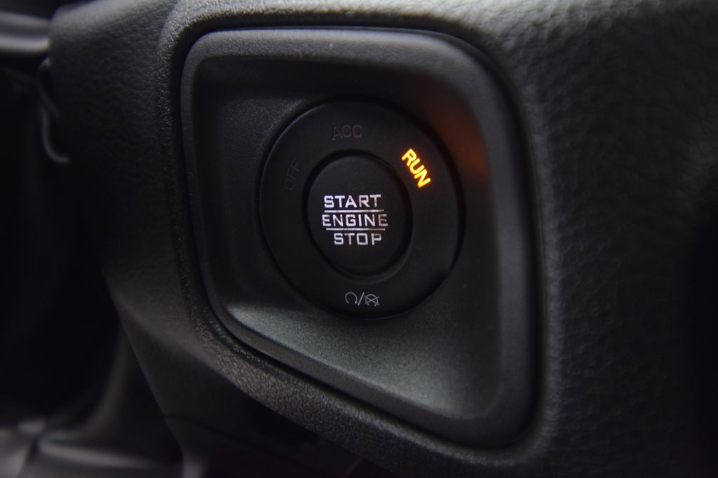 new 2026 Jeep Gladiator car, priced at $45,944