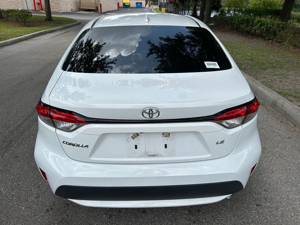 2020 Toyota Corolla LE 4