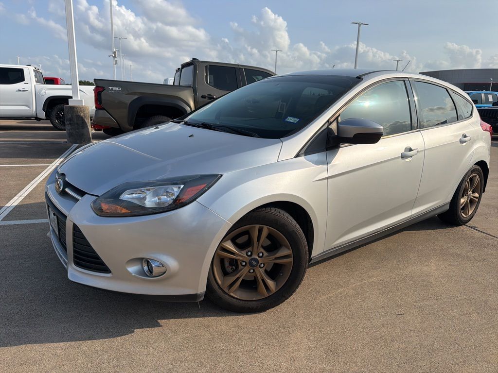 2014 Ford Focus 5 Door Hatch SE's photo