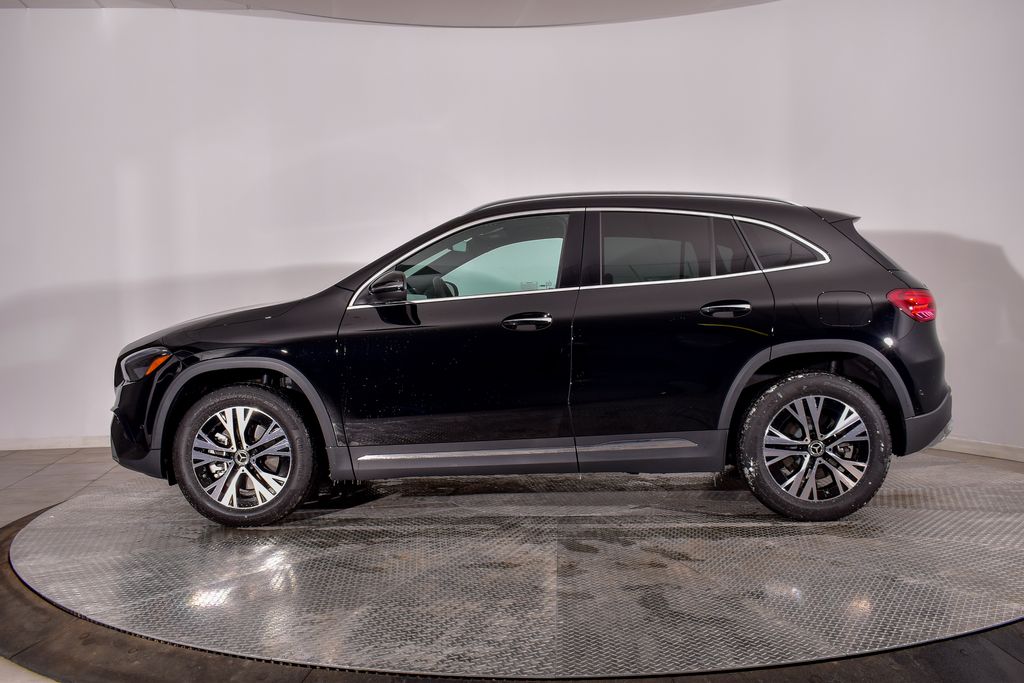 Thumbnail: 2026 Mercedes-Benz GLA - 2