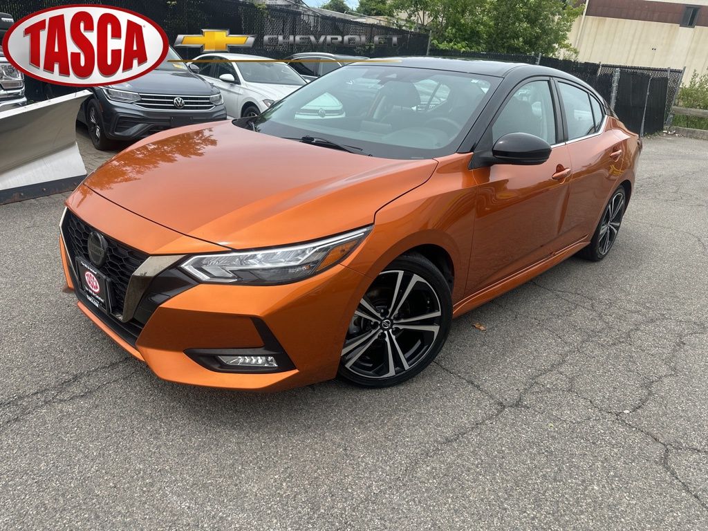 Monarch Orange/Super Black 2020 Nissan Sentra SR FWD Sedan Front-Wheel Drive Continuously Variable Transmission