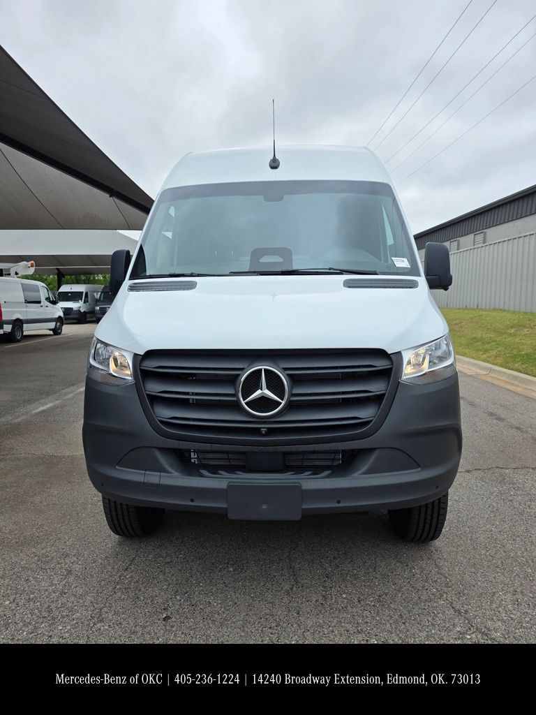 2025 Mercedes-Benz Sprinter 2500 Cargo 170 WB