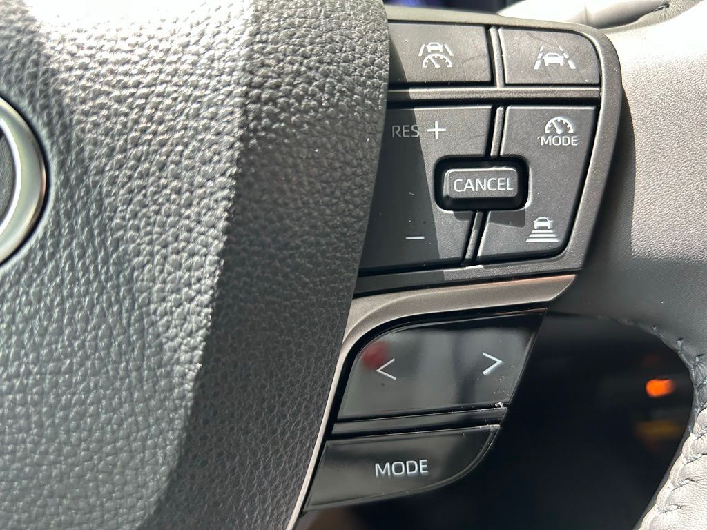 2025 Toyota Camry XSE 25