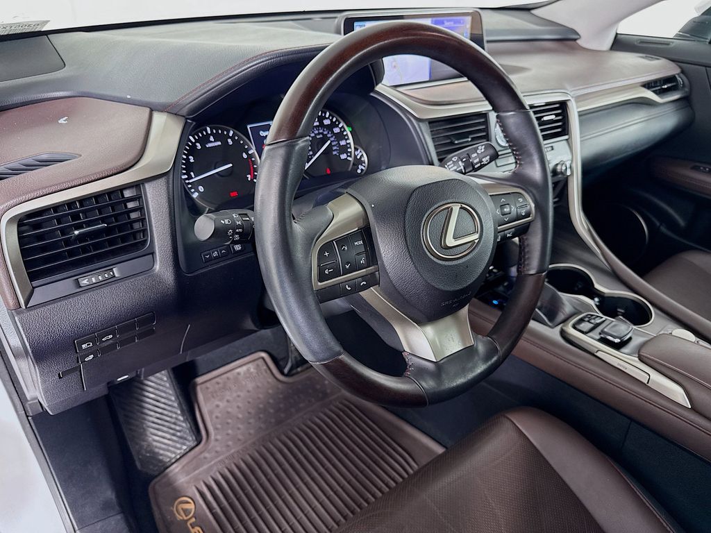 Thumbnail: 2016 Lexus RX - 9