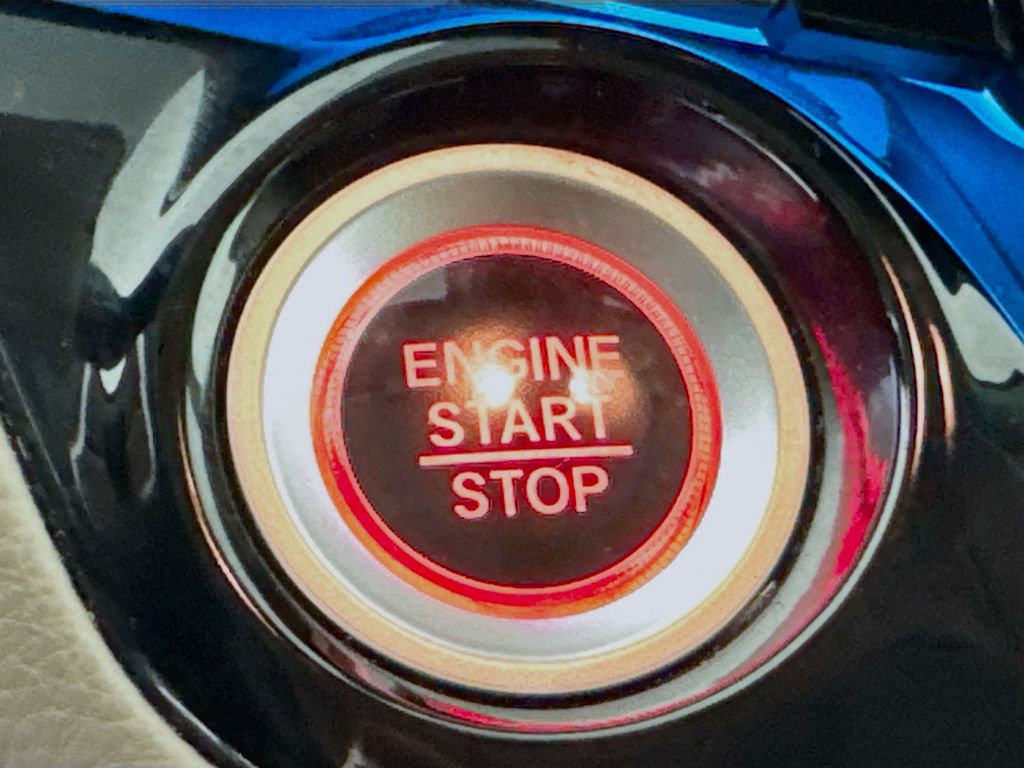 Used Car 2021 Honda Odyssey  Touring For Sale Under $30,000 In Austin, Texas