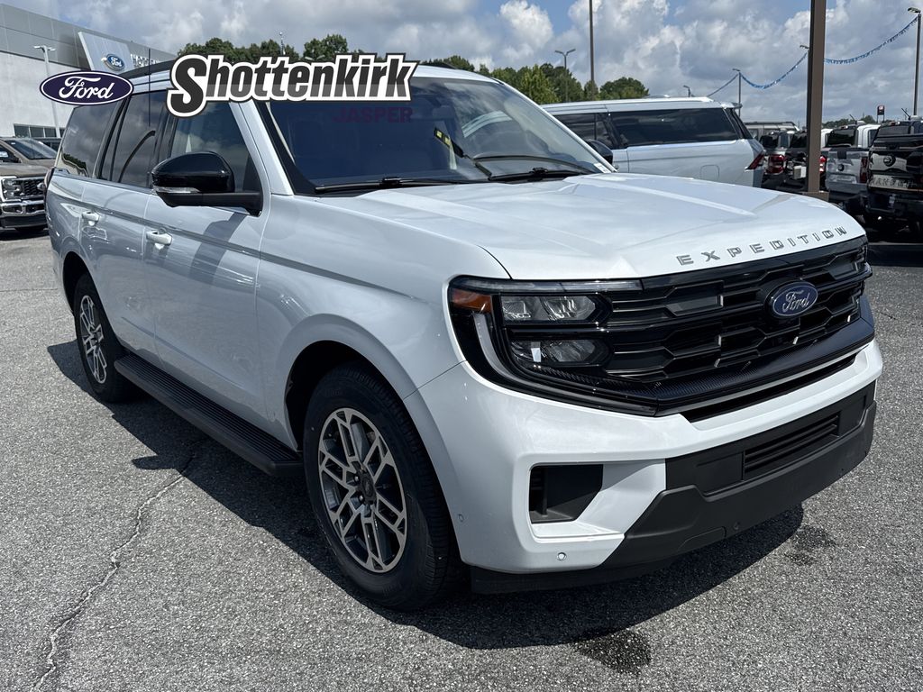 Space Silver Metallic 2025 Ford Expedition SUV / Crossover Four-Wheel Drive Automatic