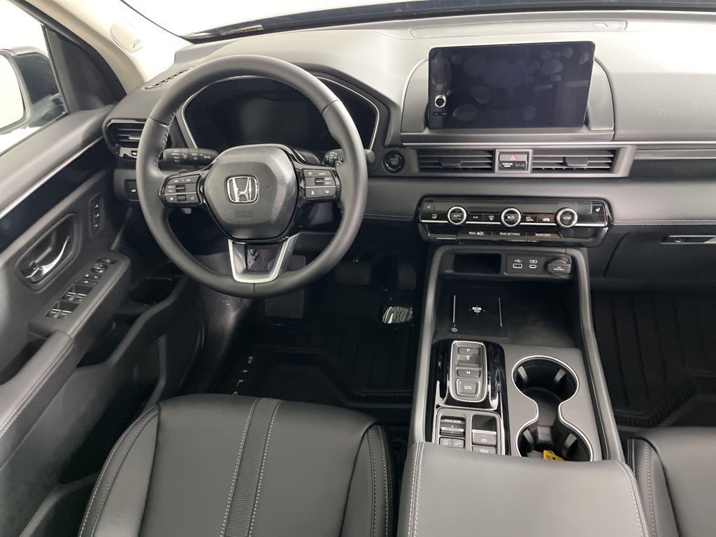 Thumbnail: 2025 Honda Pilot - 15