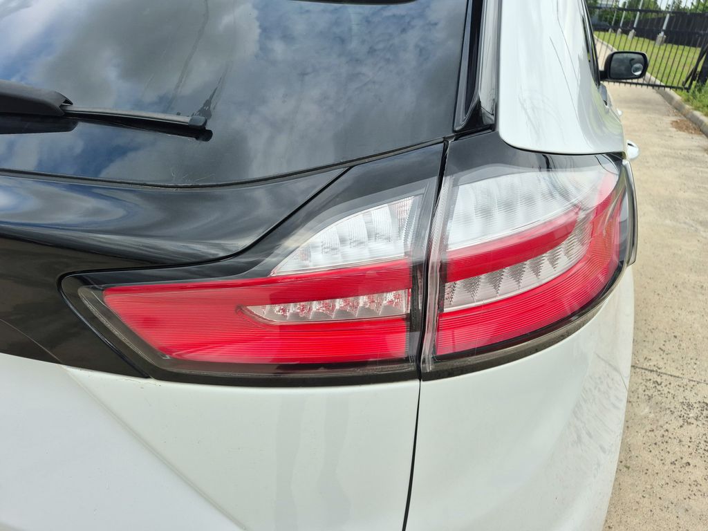 2024 Ford Edge SE White at Shottenkirk Kia Fort Bend