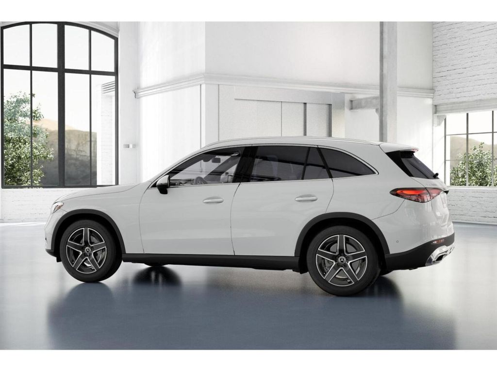 Thumbnail: 2026 Mercedes-Benz GLC - 32