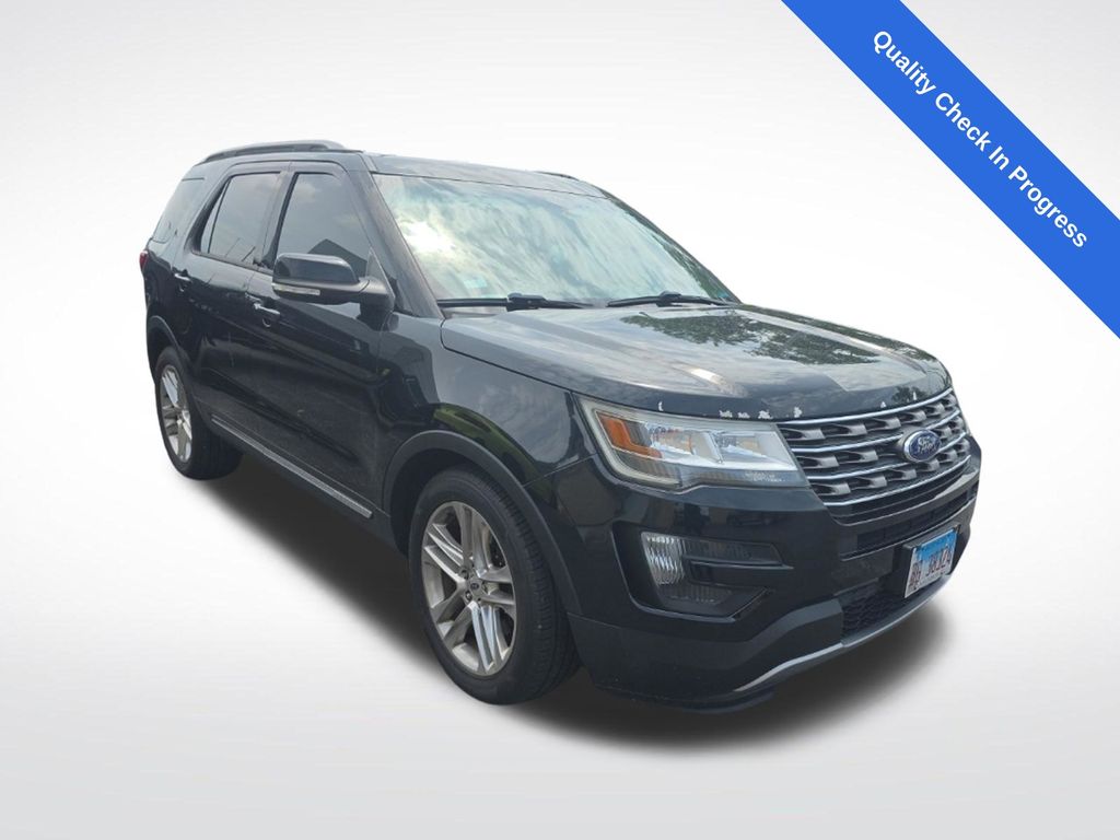 Shadow Black 2016 Ford Explorer SUV / Crossover Front-Wheel Drive 6-Speed Automatic