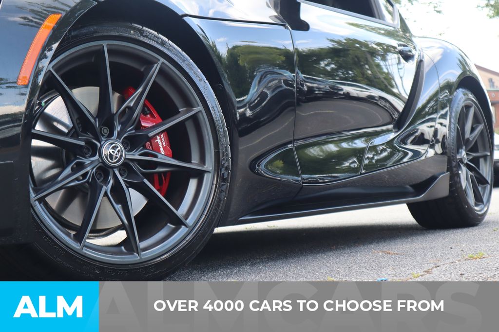 2025 Toyota Supra 3.0 Premium photo 2