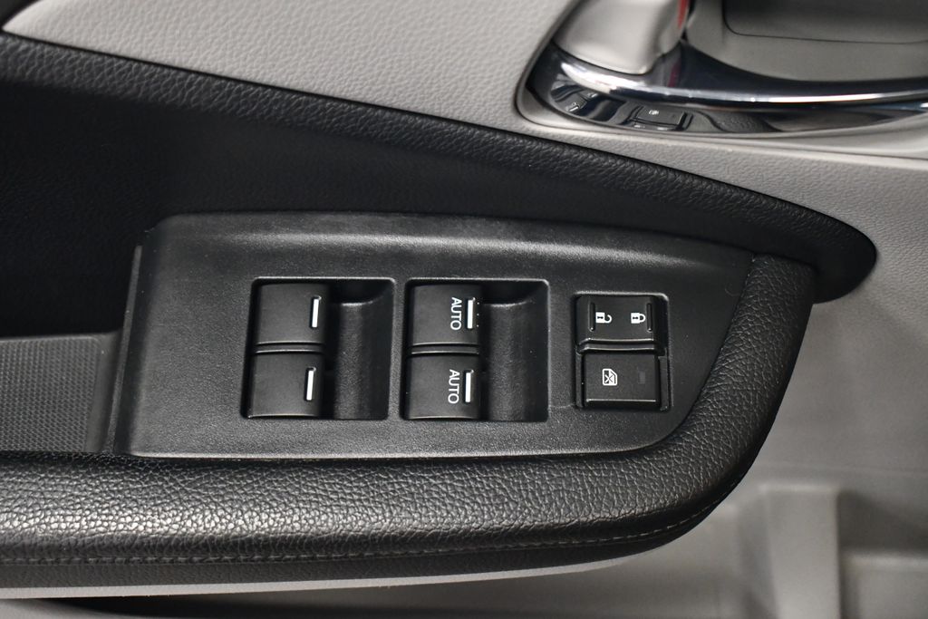 Thumbnail: 2021 Honda Pilot - 16