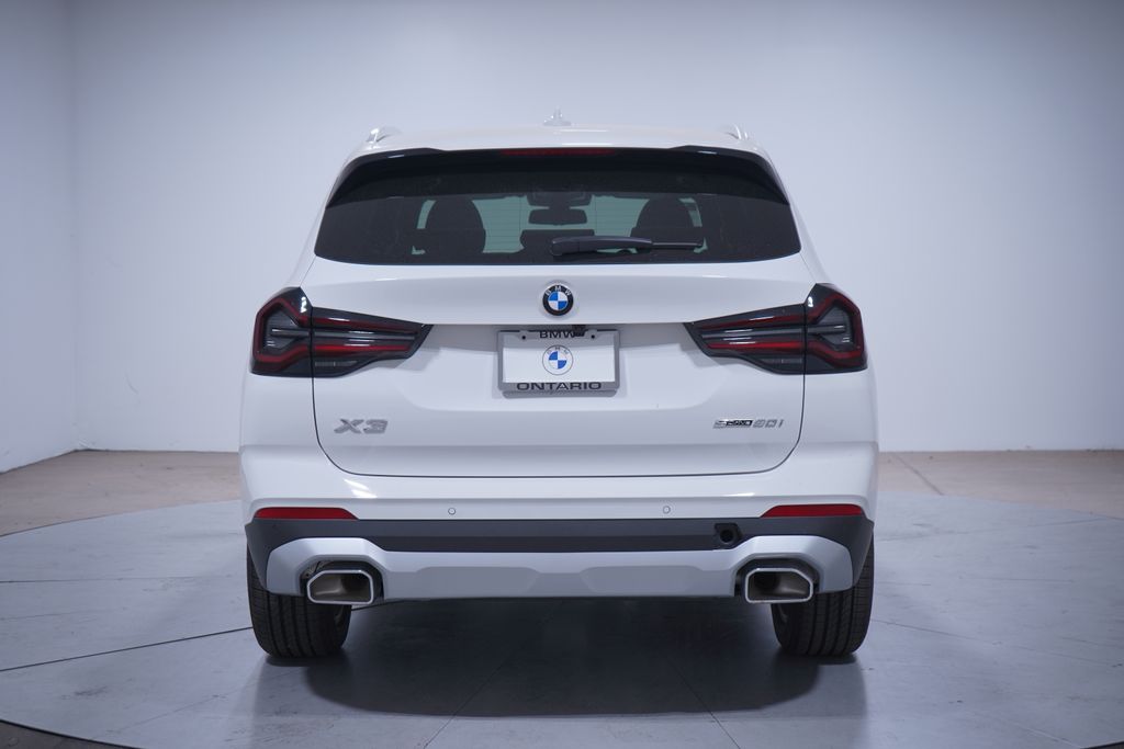 2024 BMW X3 sDrive30i 5