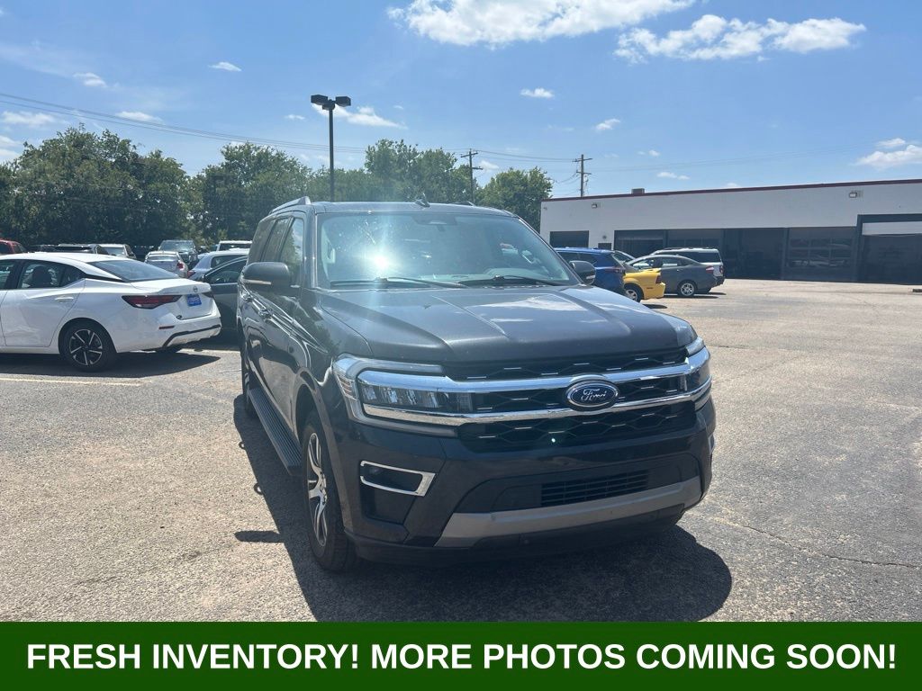 Gray Metallic 2024 Ford Expedition SUV / Crossover 4X2 Automatic