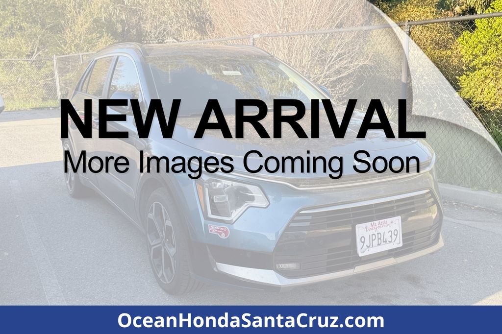 2023 Kia Niro Hybrid Plug-In SX Touring FWD