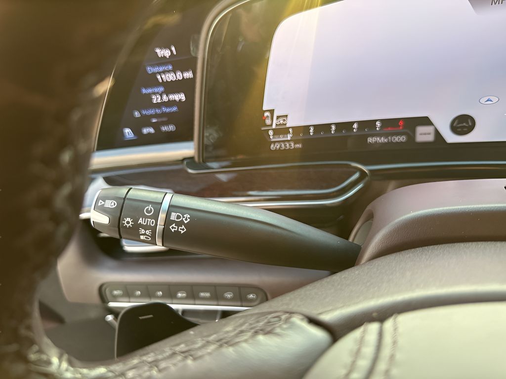 Used Car 2021 Cadillac Escalade  Sport Platinum For Sale Under $70,000 In Austin, Texas