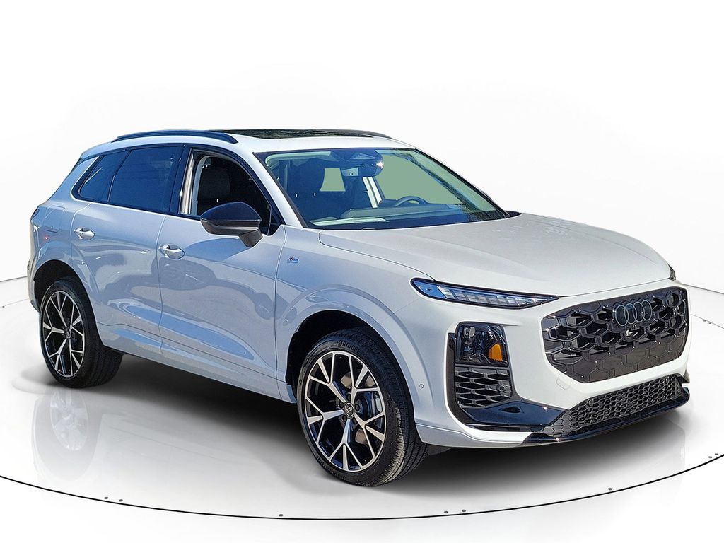 2026 Audi Q3 S line