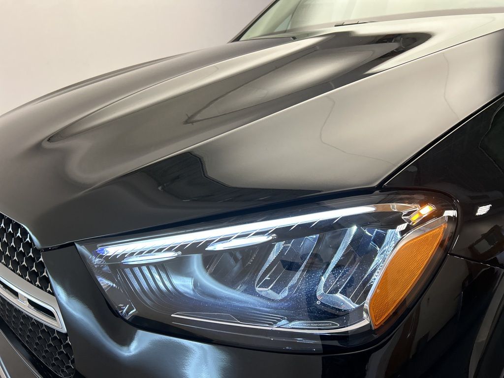 Thumbnail: 2026 Mercedes-Benz GLE - 9