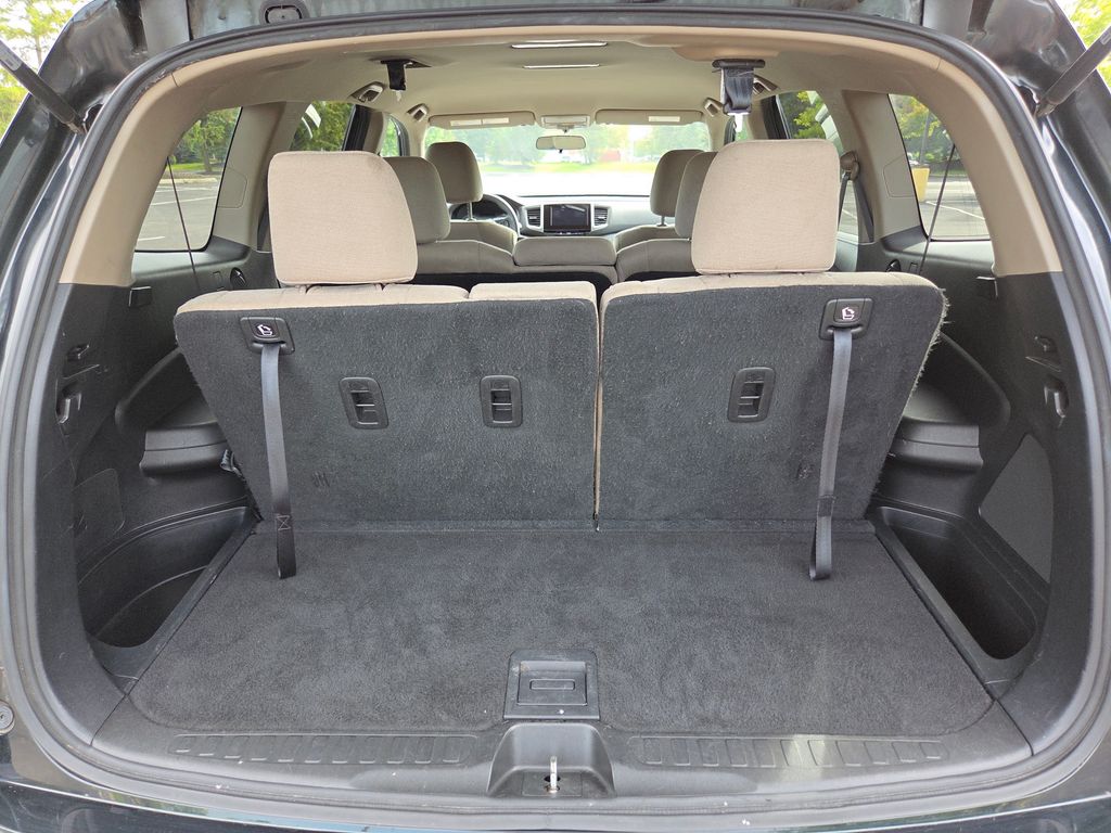 Certified Used 2018 Black Honda EX image 25
