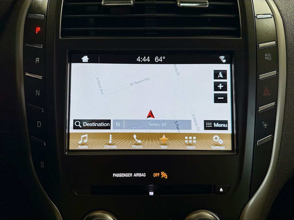 Thumbnail: 2017 Lincoln MKC - 16