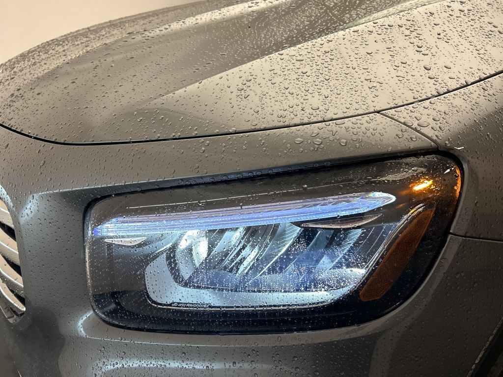 Thumbnail: 2026 Mercedes-Benz GLB - 9