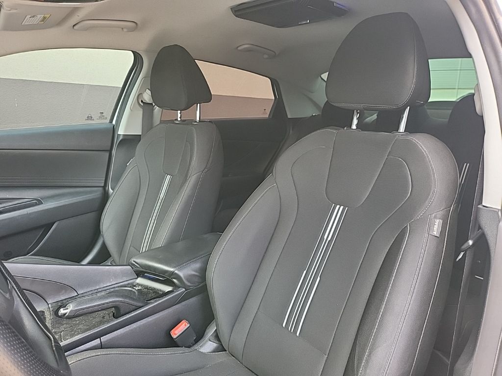 2023 Hyundai Elantra SEL 11