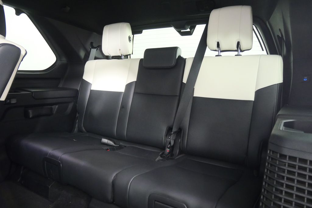 Thumbnail: 2023 Toyota Sequoia - 19