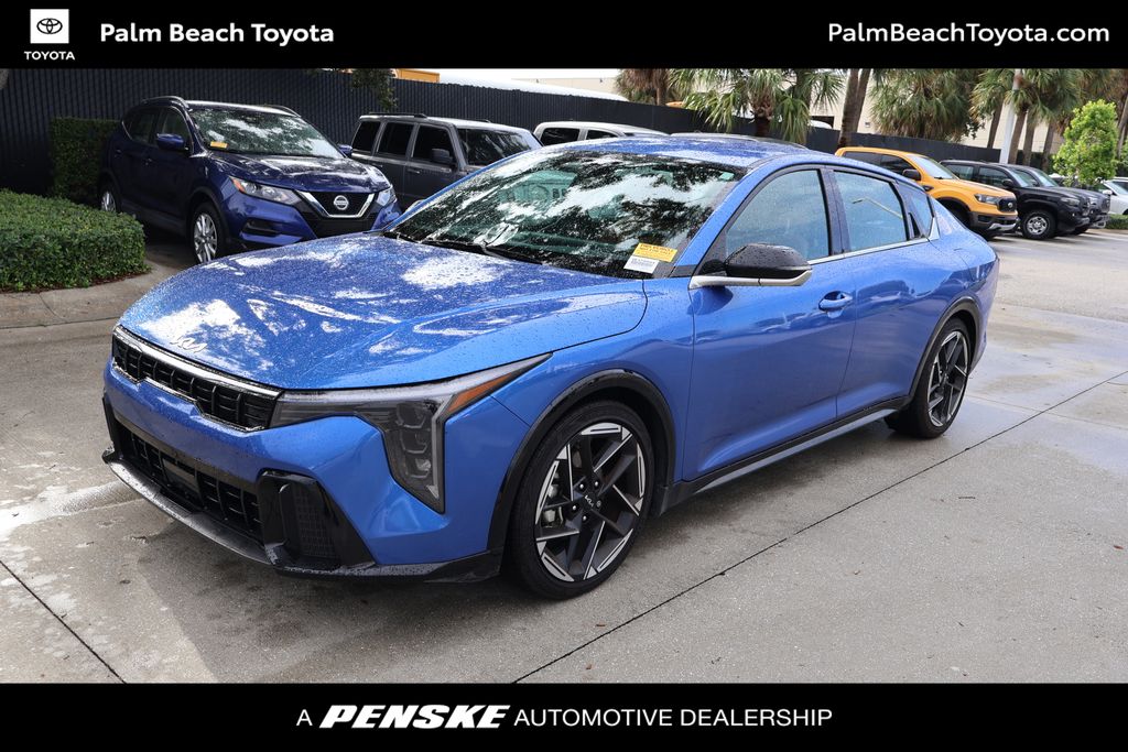 Thumbnail: 2025 Kia K4 - 1