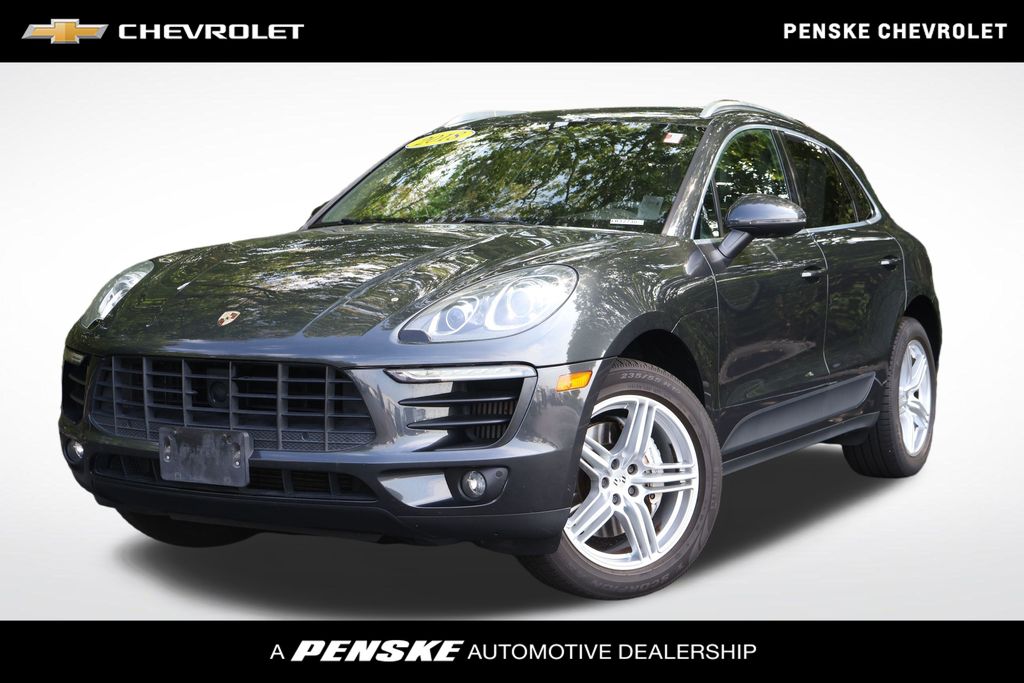 2018 Porsche Macan S -
                  Indianapolis, IN